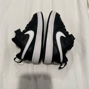 Nike toddler sneakers